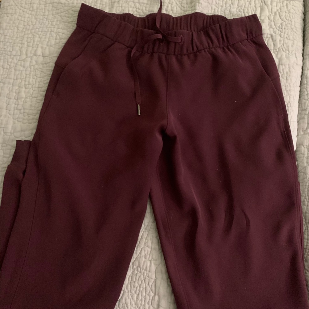 Excellent condition Ready to Rulu jogger-8